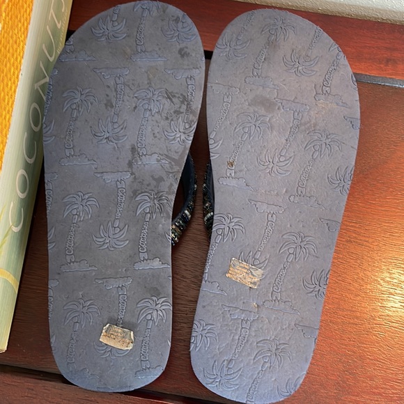 Vintage Coconut by Matisse Beaded Embellished Flip Flops Sz M - Picture 2 of 4